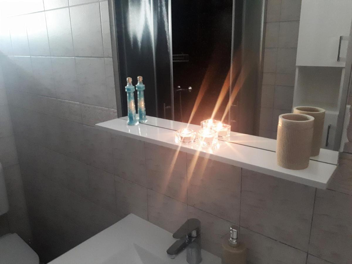 Apartment Terra Rossa Kastelir Ngoại thất bức ảnh