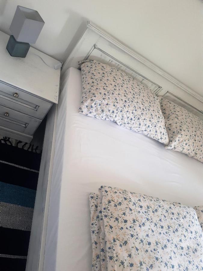 Apartment Terra Rossa Kastelir Ngoại thất bức ảnh