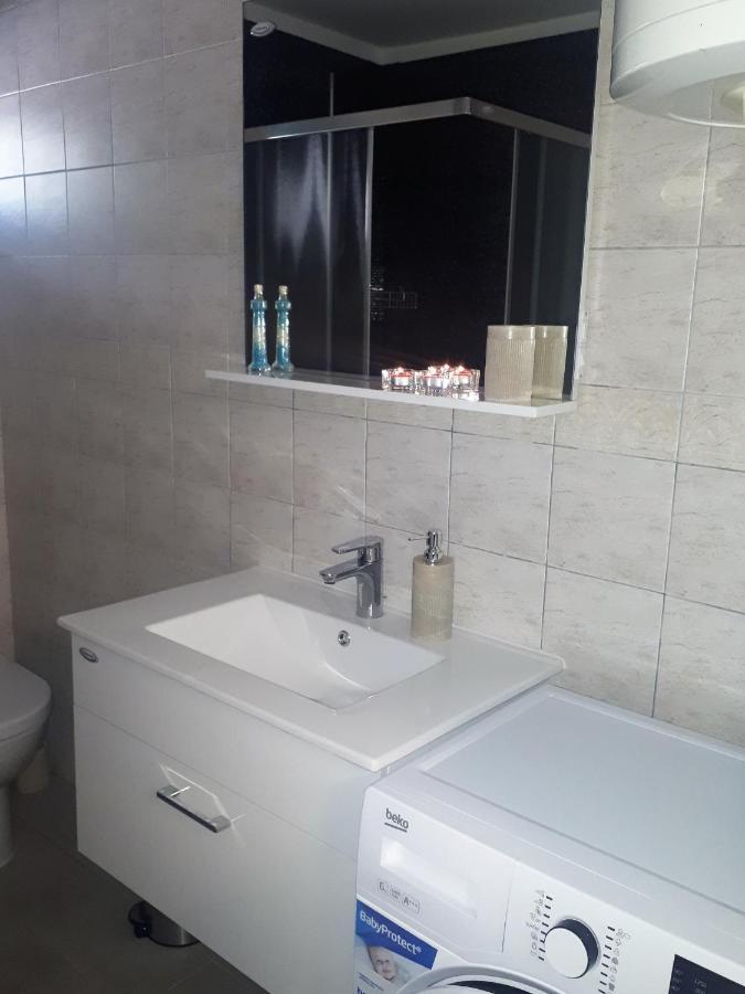 Apartment Terra Rossa Kastelir Ngoại thất bức ảnh